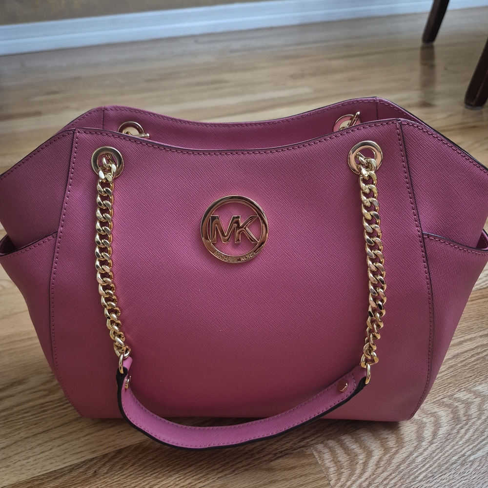 Michael Kors Pink Shoulder Bag